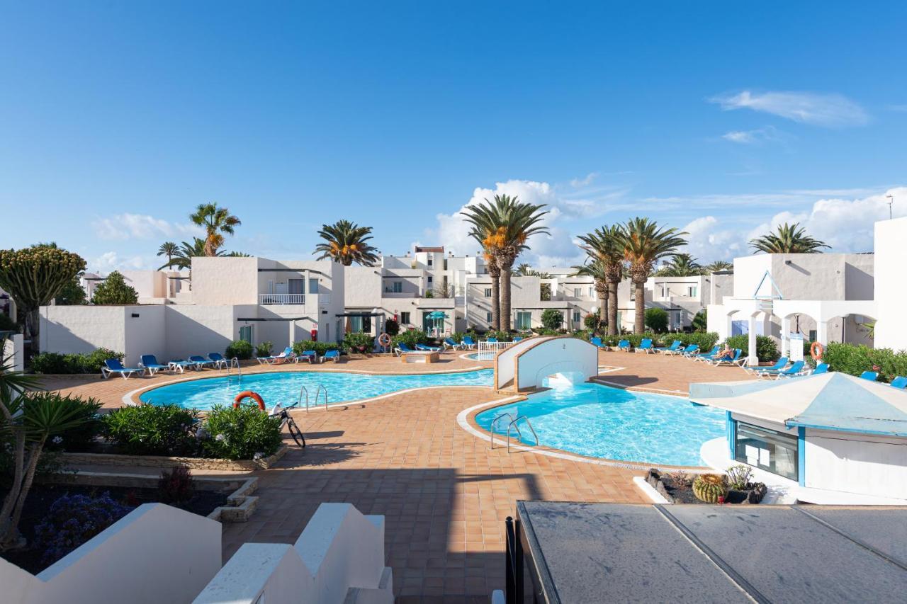 Apartamento 1 Con Terraza Y Piscina En Corralejoアパートメント エクステリア 写真