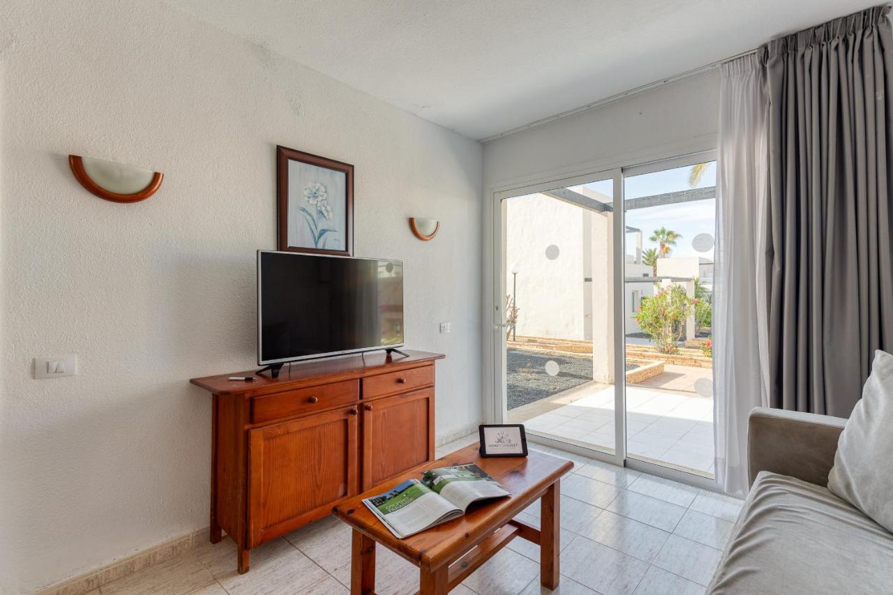 Apartamento 1 Con Terraza Y Piscina En Corralejoアパートメント エクステリア 写真