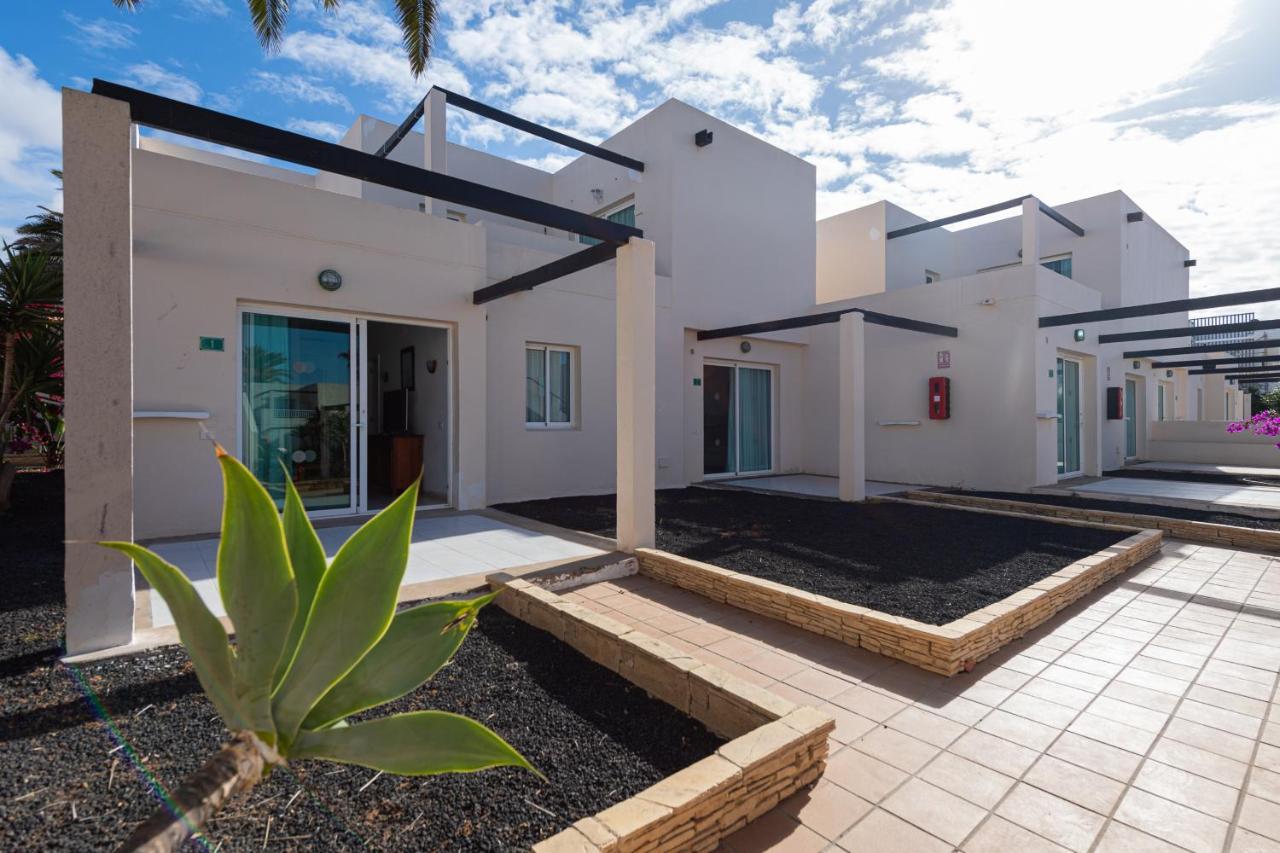 Apartamento 1 Con Terraza Y Piscina En Corralejoアパートメント エクステリア 写真