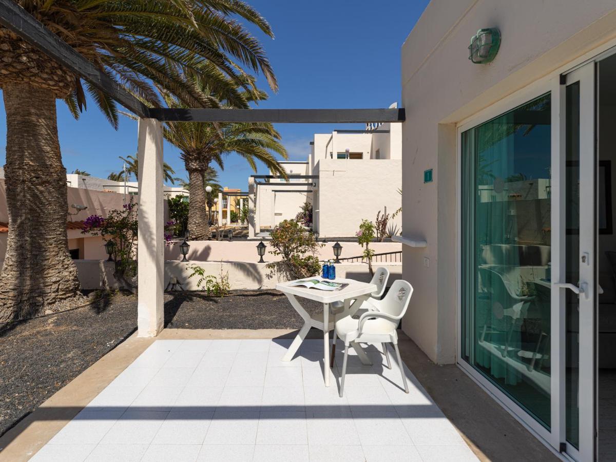 Apartamento 1 Con Terraza Y Piscina En Corralejoアパートメント エクステリア 写真