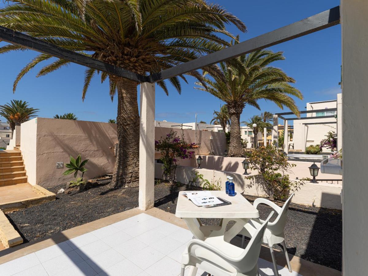 Apartamento 1 Con Terraza Y Piscina En Corralejoアパートメント エクステリア 写真